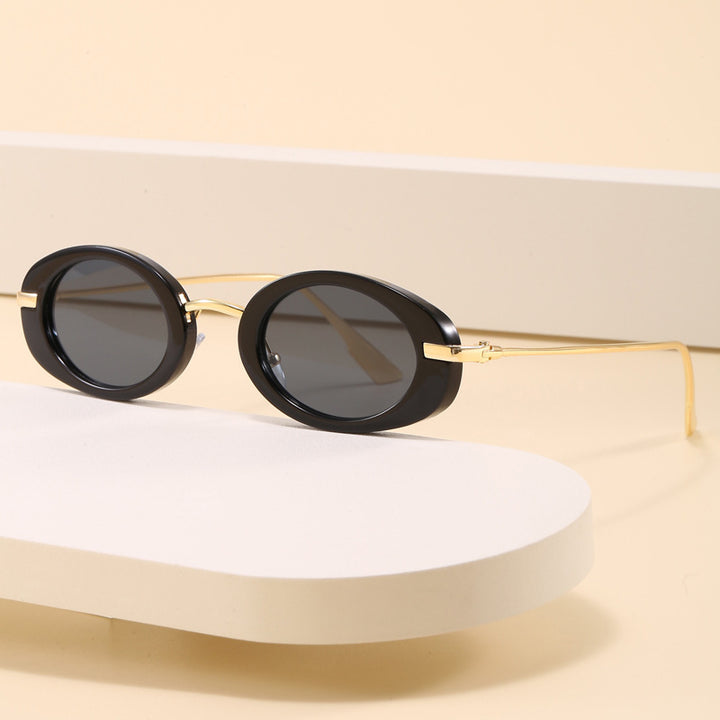 Modische Brille mit Ovalem Rahmen Karnz