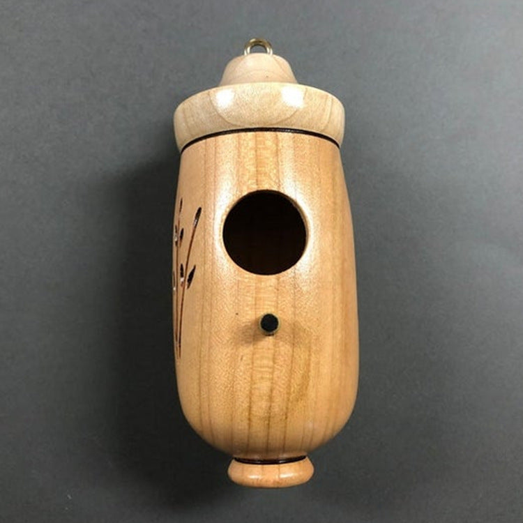 Dekorativer Holzvogelhaus