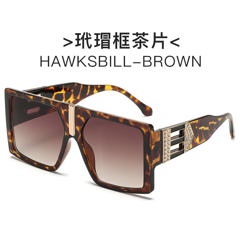Damen elegante rechteckige Sonnenbrille mit glamourösen Verzierungen Karnz