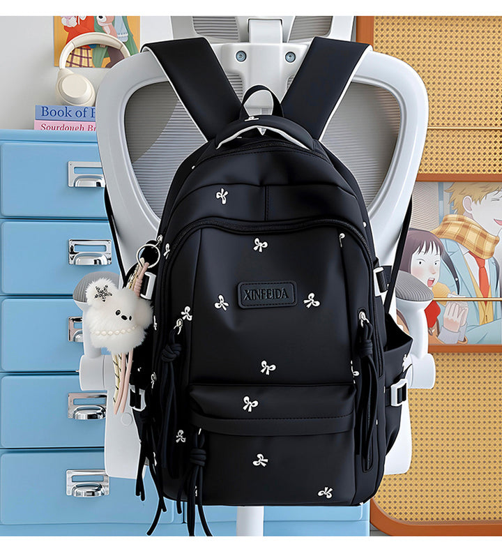 Stylischer Emi floral bestickter Rucksack