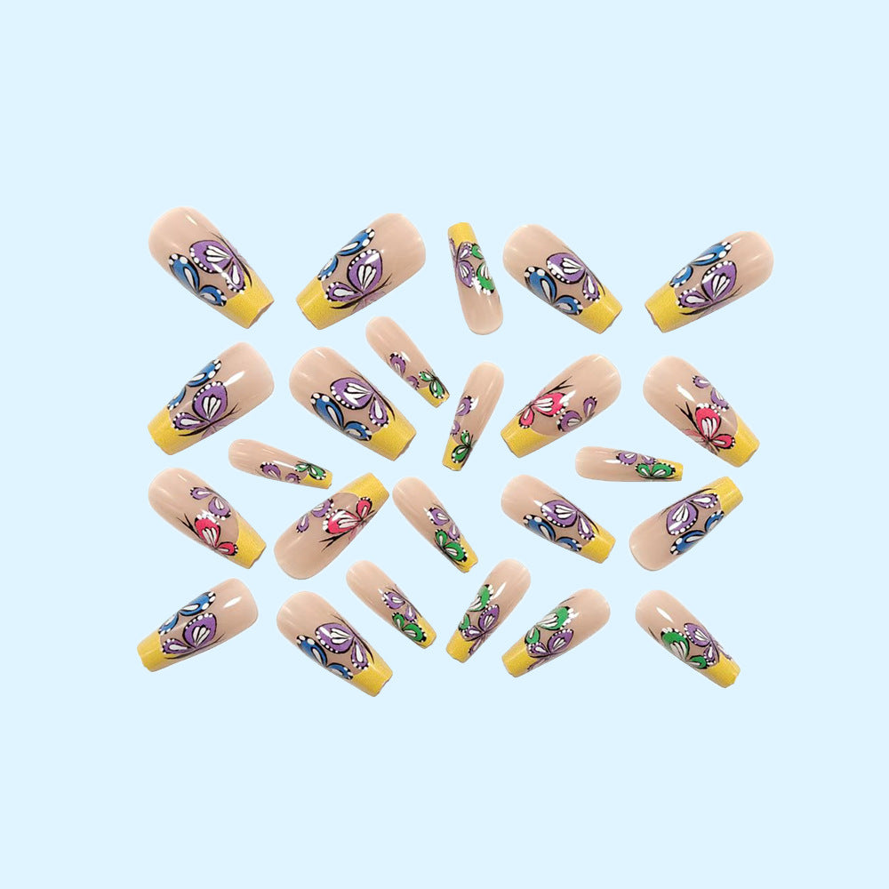 Bunte Kunstnägel mit Schmetterlingsdesign Karnz
