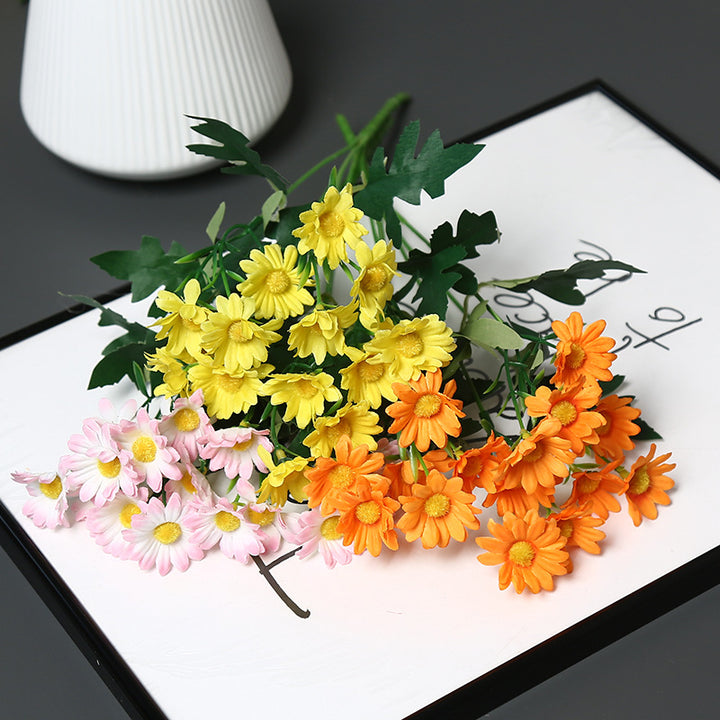 Dekorative Blumenarrangements für die Wohnkultur