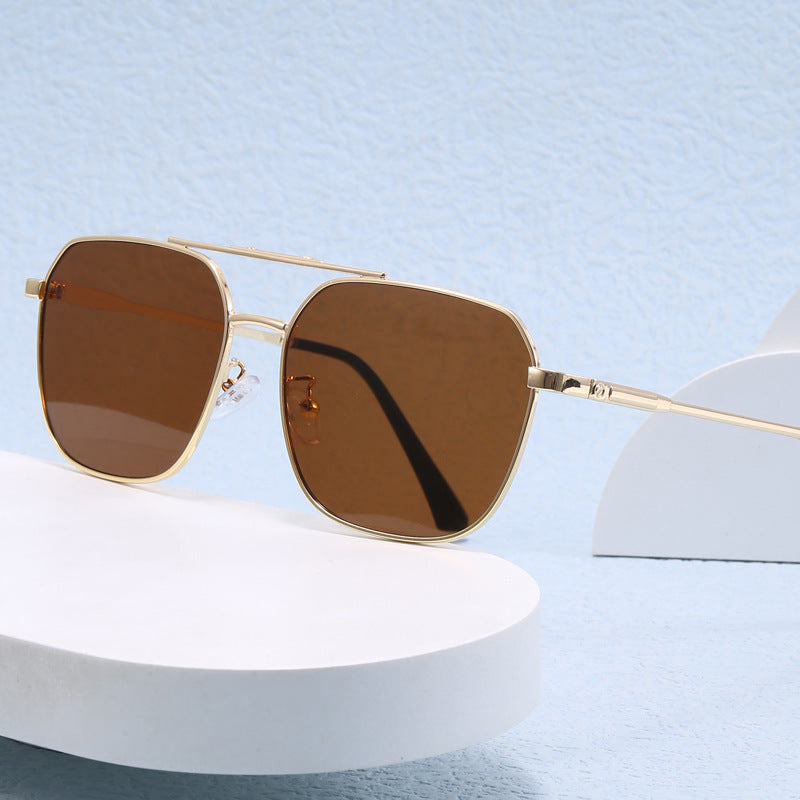 Damen Modische Oversized-Sonnenbrille im edlen Shield-Design Karnz