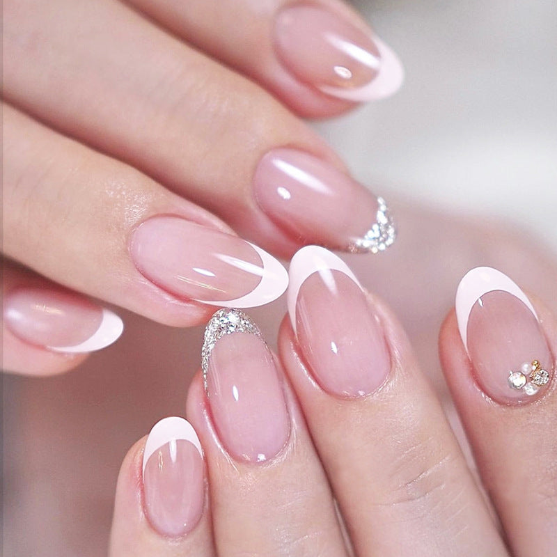 Premium Glänzende Press-On Nagelkollektion Karnz