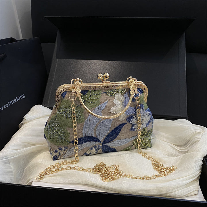Elegante verzierte Abendhandtasche