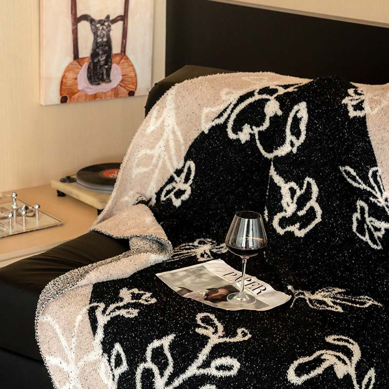 Extraweiche Chenille-Wohndecke mit Katzenillustration und Sternenrelief Karnz