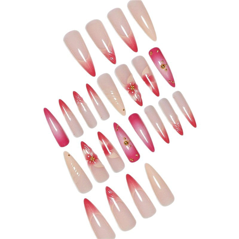 Künstlerisches Floral Nageldesign Karnz