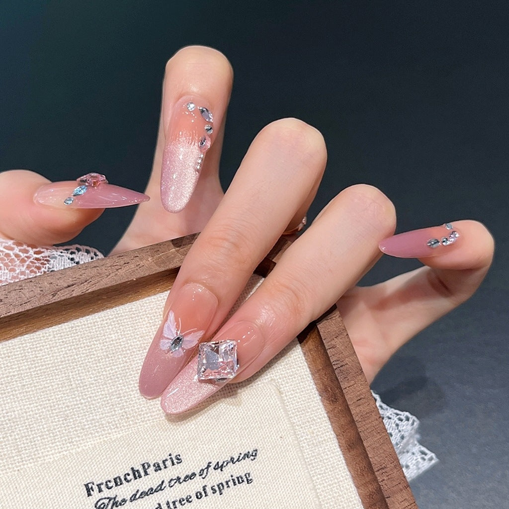 Elegante kristallverzierte Press-On Nägel Karnz