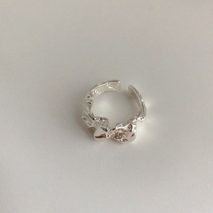 Eleganter und Zeitloser Ring Karnz