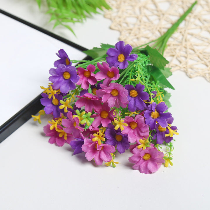 Lebensechter Stoff Blumenstrauß