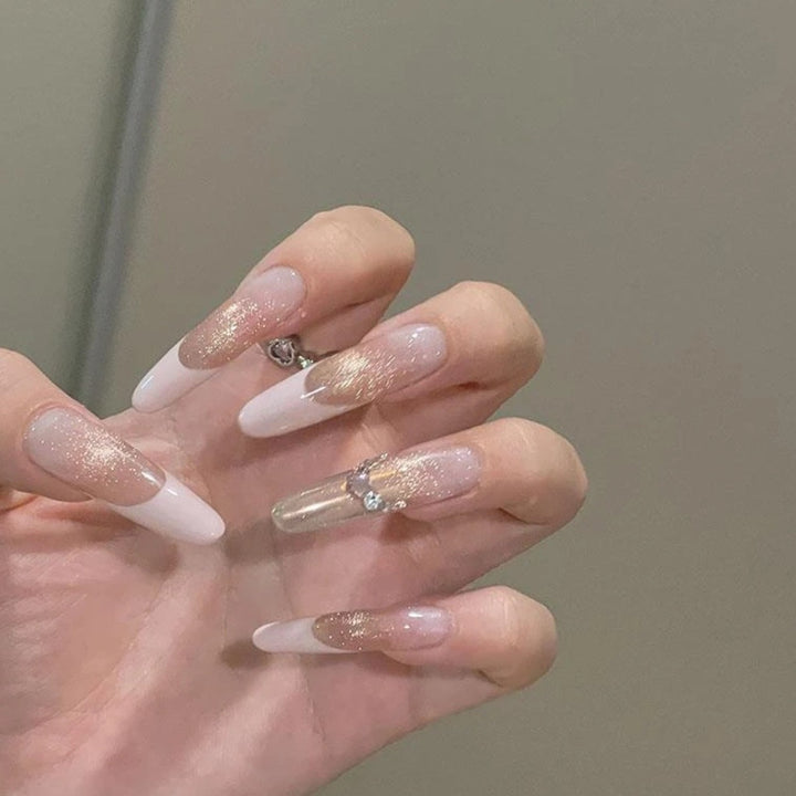 Glitter Ombre Nagelverzierungen
