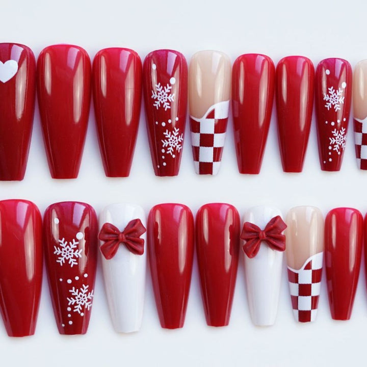 Festliches Press-On Nail Art Set