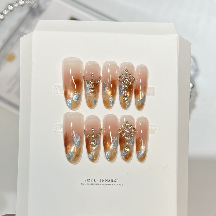 Dekorative Stiletto Press-On-Nagelset mit Blumenmustern Karnz