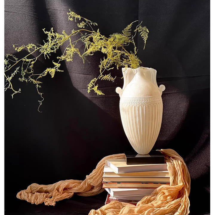 Elegante dekorative Skulptur Vase