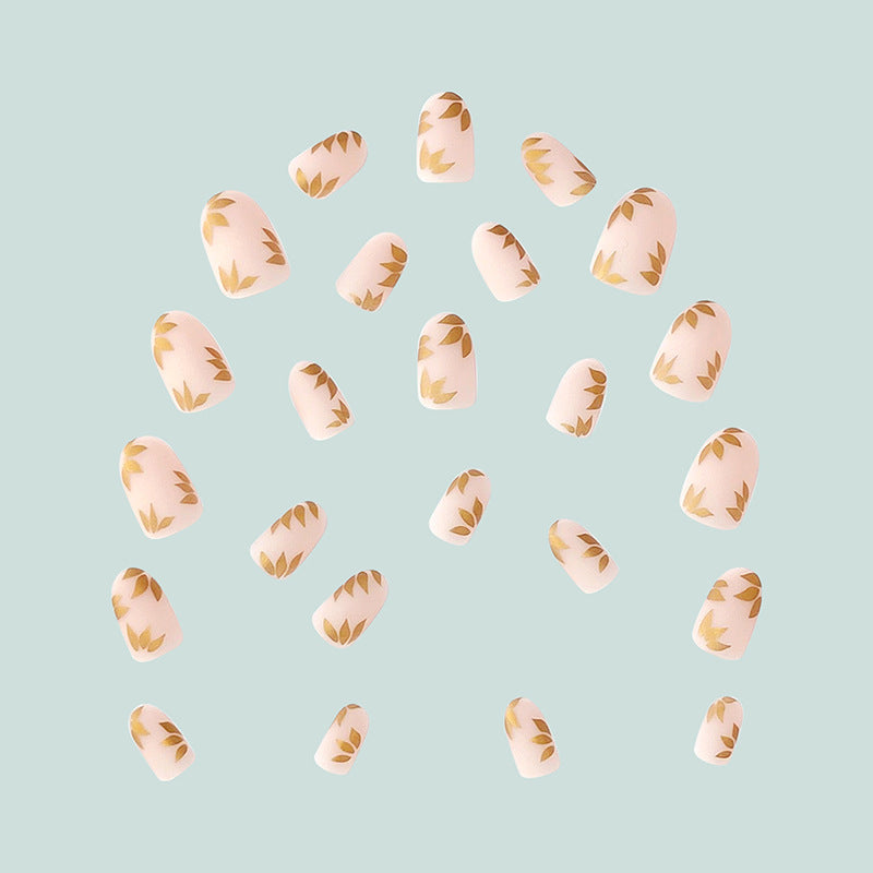 Elegante Goldblatt Nail Art Karnz