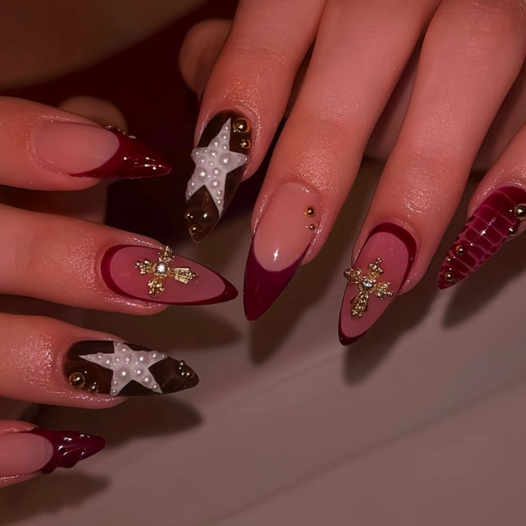 Elegante Gel-Nagelkunstverlängerungen Karnz