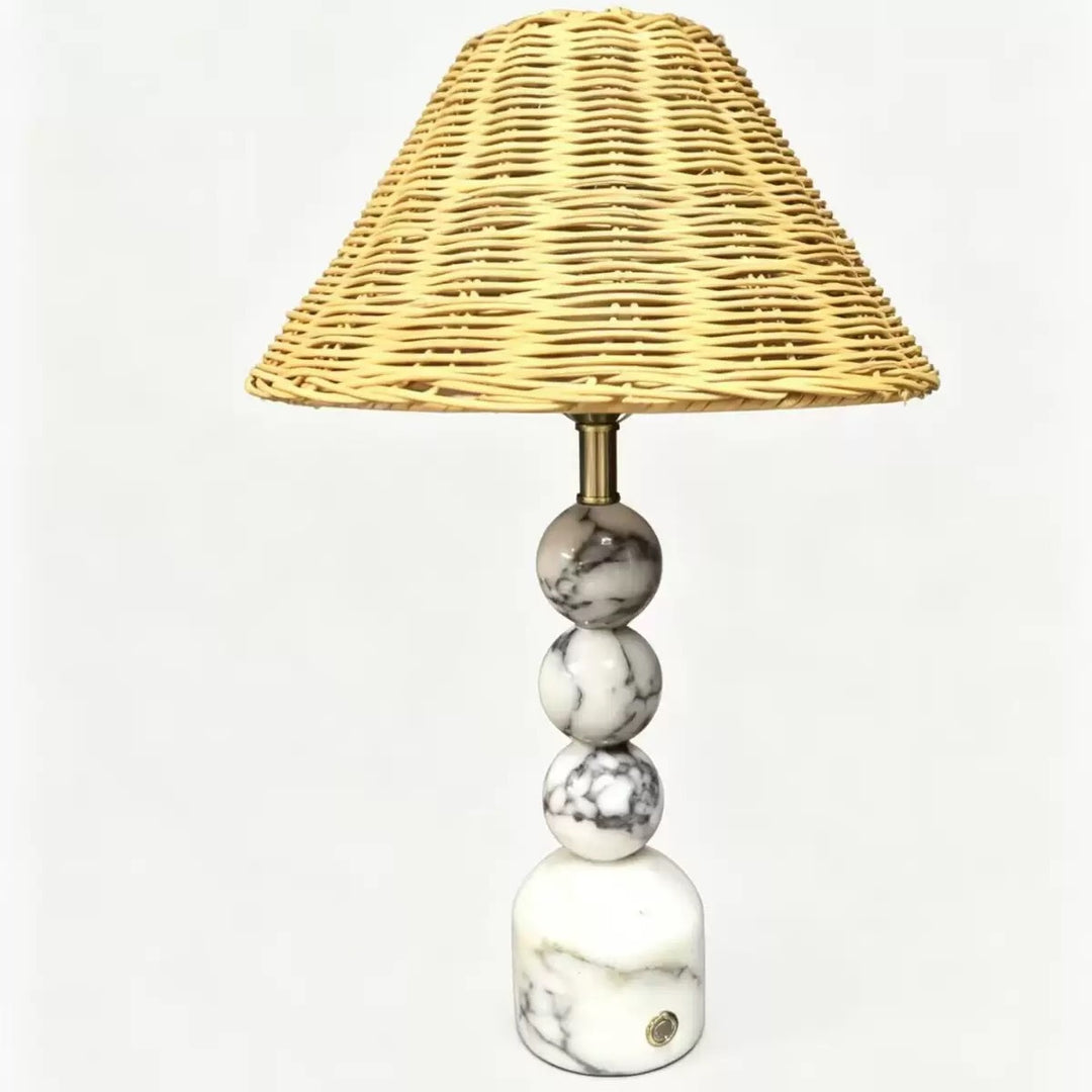 Dekorative Tischlampe