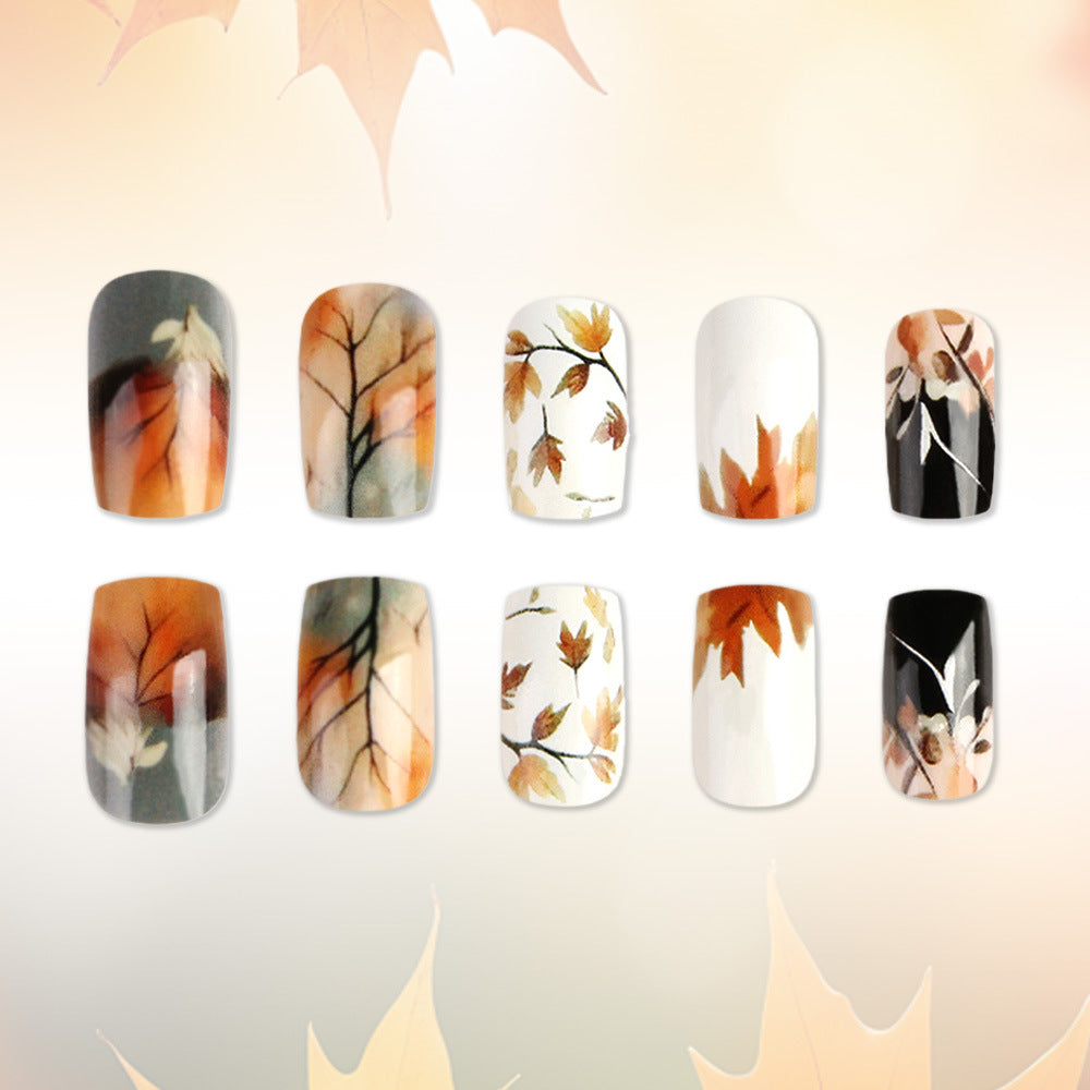 Künstlerische herbstliche Press-On Nägel Karnz