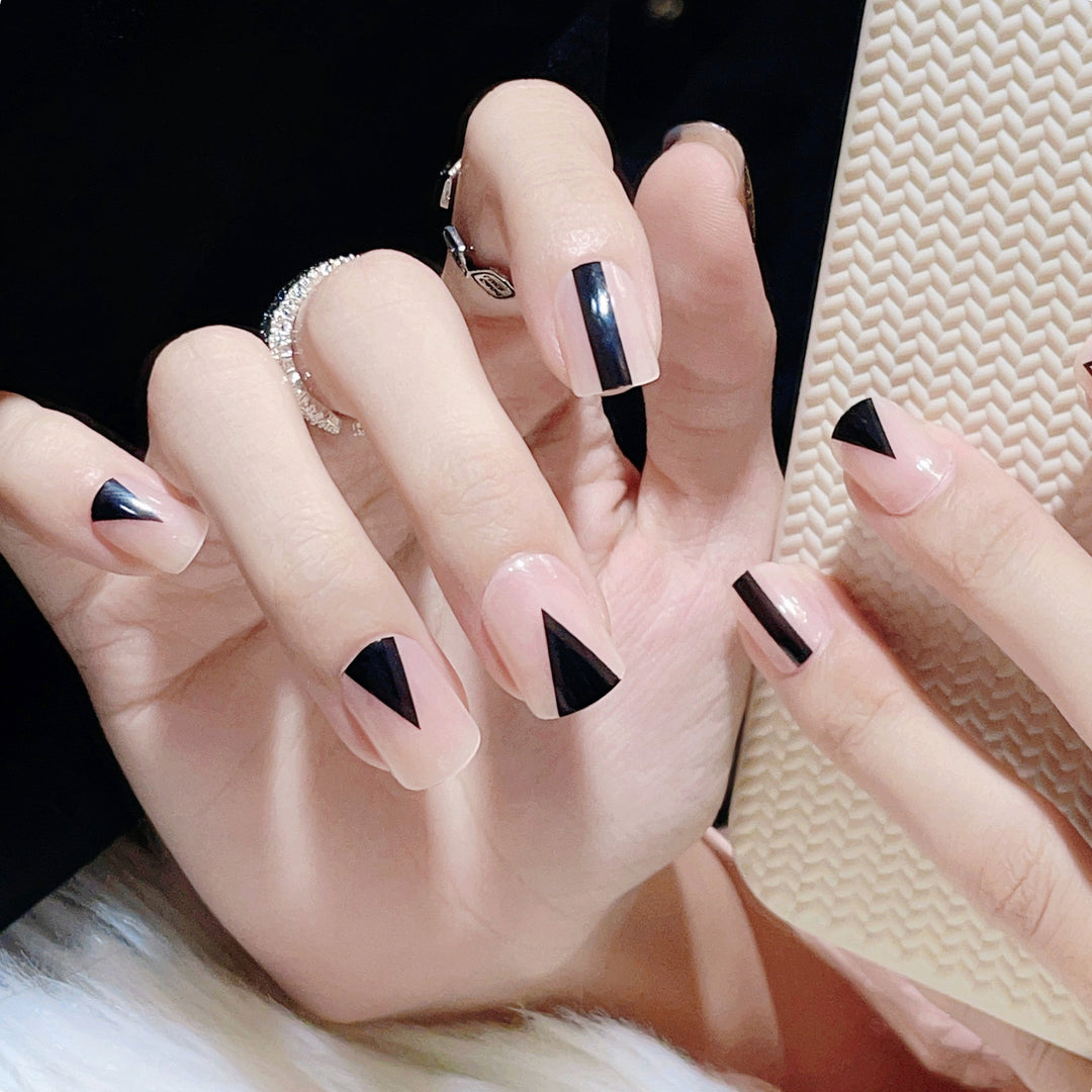Künstlerisches geometrisches Press-On-Nagelset  1791803881