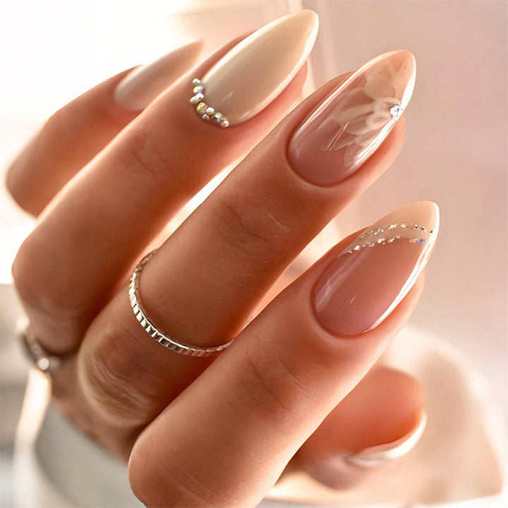Elegantes botanisches Themen-Presse-Nagelset Karnz