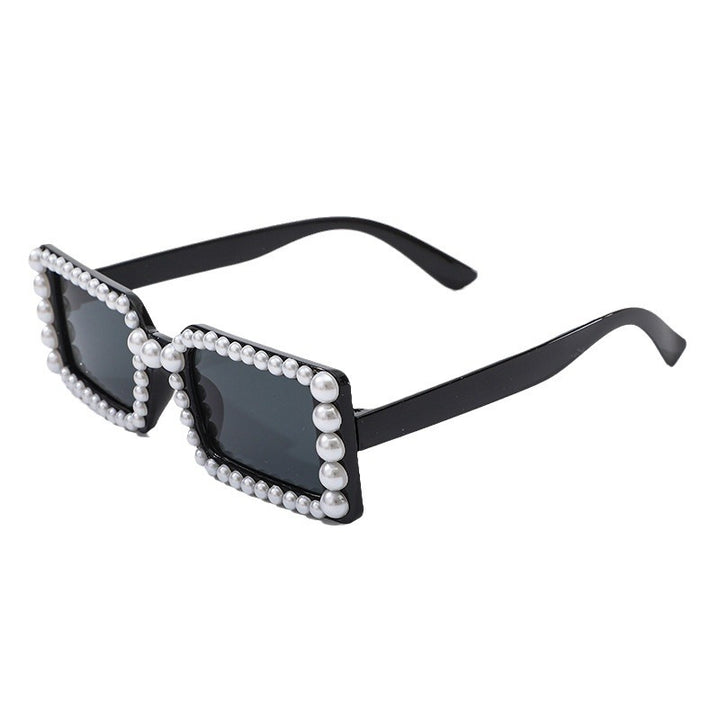 Perlenverzierte Retro-Sonnenbrille Karnz