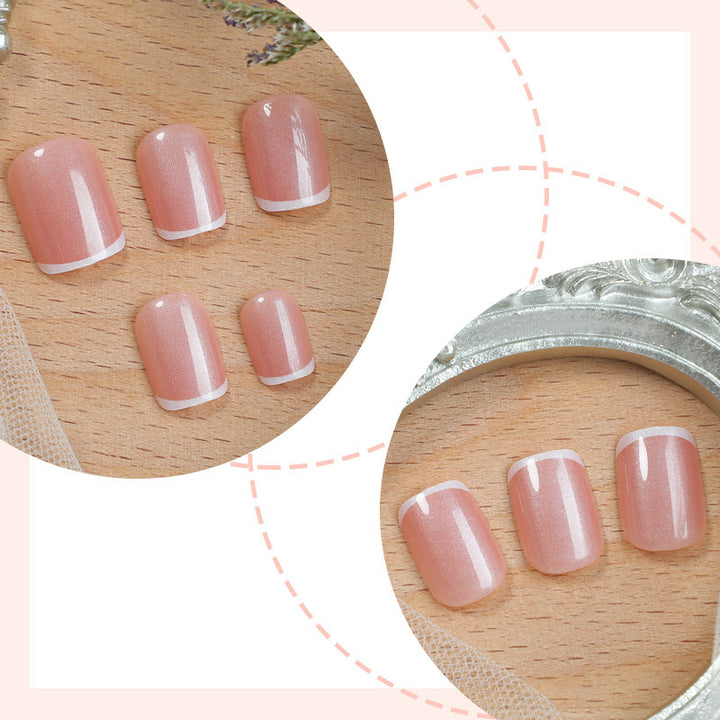 Kunstnagelset mit sanften Petal-Finish und flexibler Passform Karnz