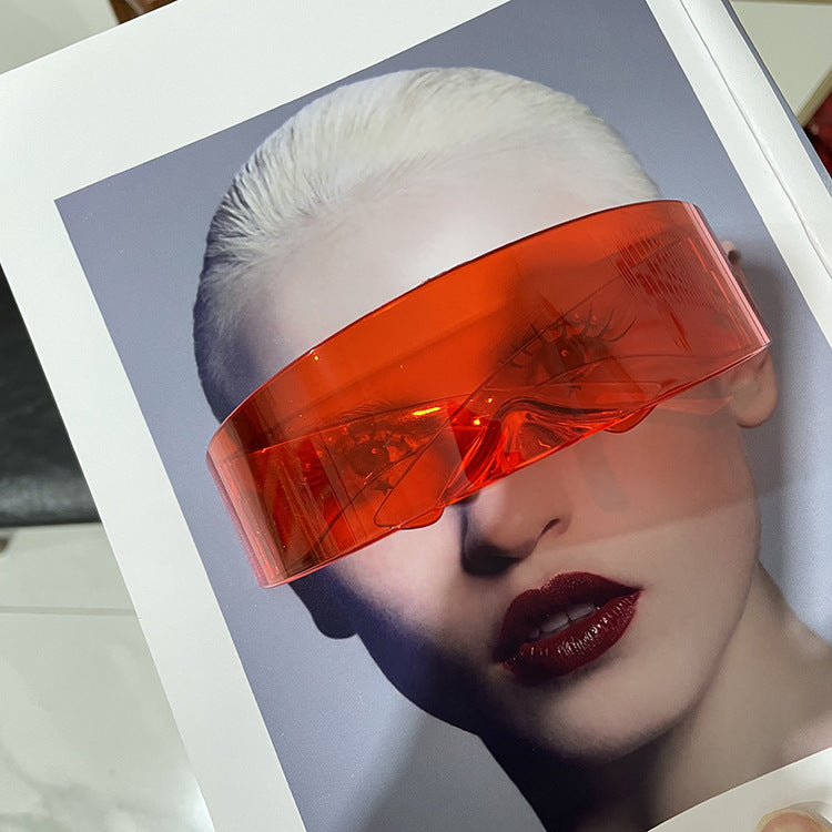 Damen futuristische visierähnliche Sonnenbrille Karnz