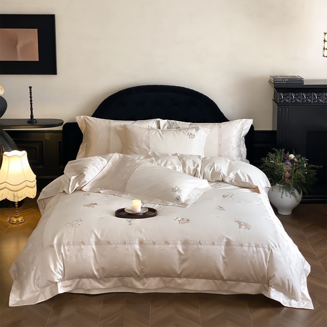 Luxuriös bestickte Satin Bettbezug Set mit Kissenbezügen