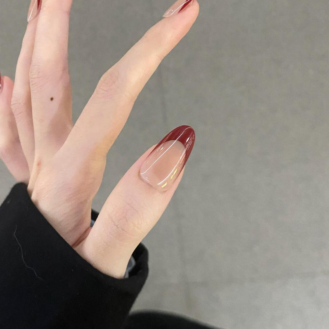 Elegante Kunstnägel mit Modernen Farbverlaufseffekten Karnz