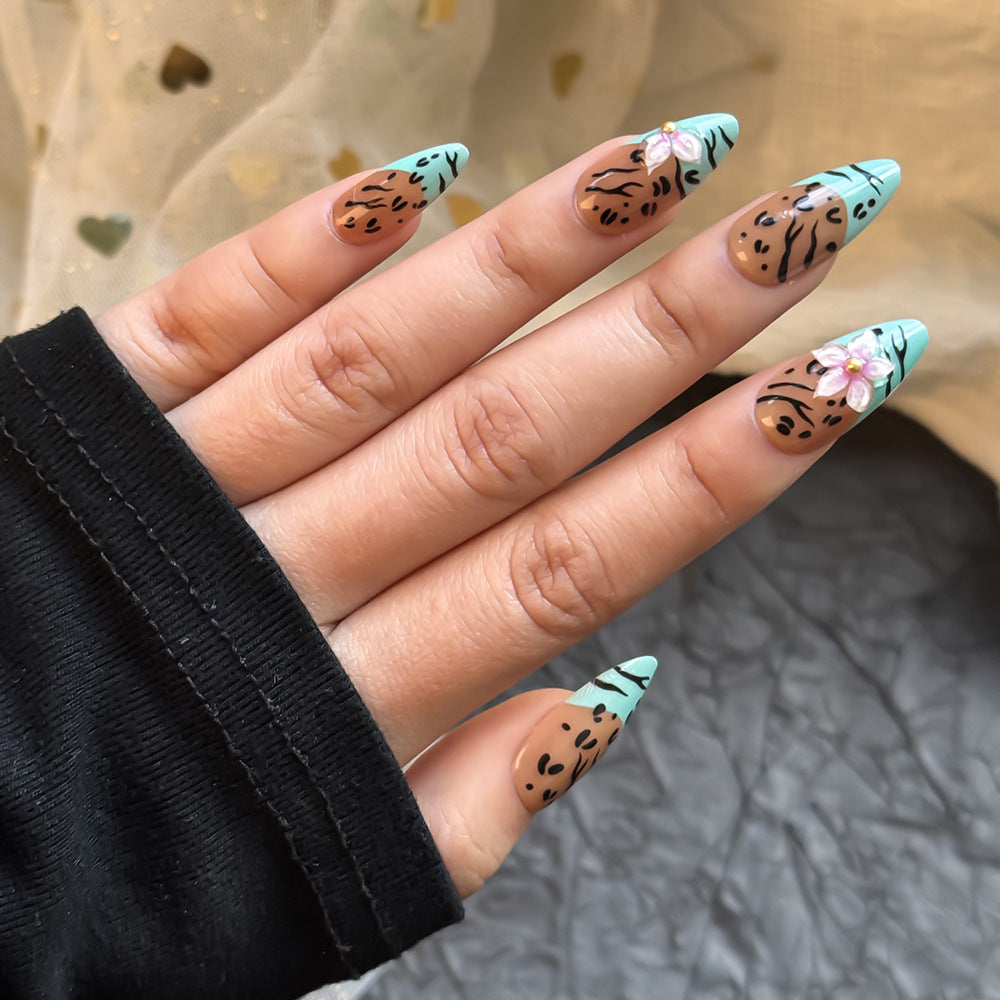 Creative Artistic Press-On Nagelset Karnz