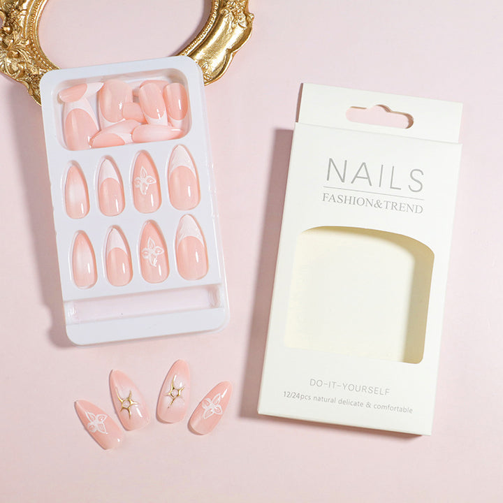 DIY Elegantes Aufklebenägel-Set Karnz
