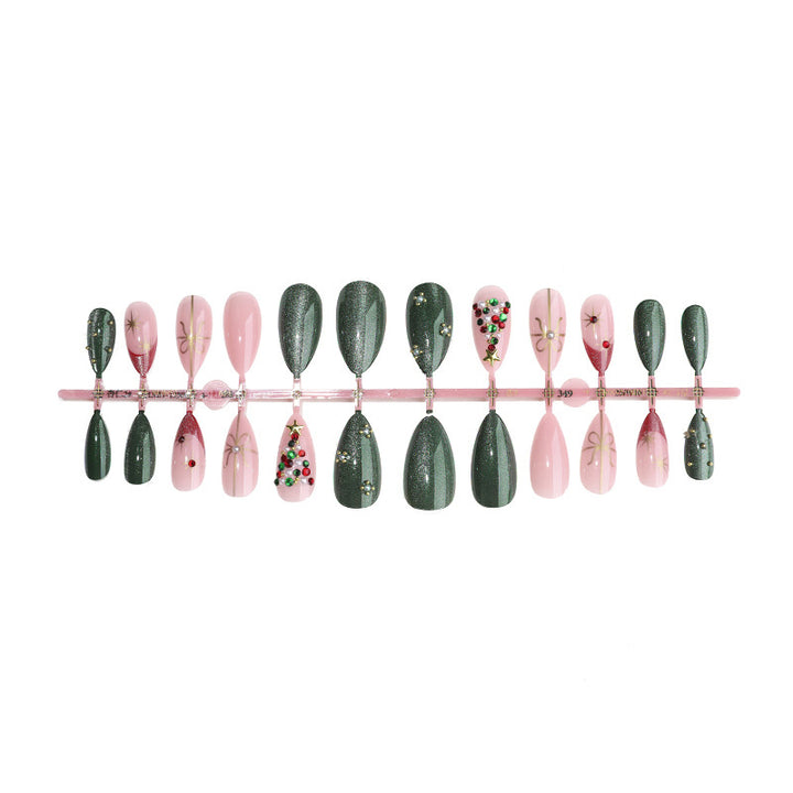 Urlaubs-Themen Press-On Nail Art Set mit dekorativen Weihnachtselementen Karnz