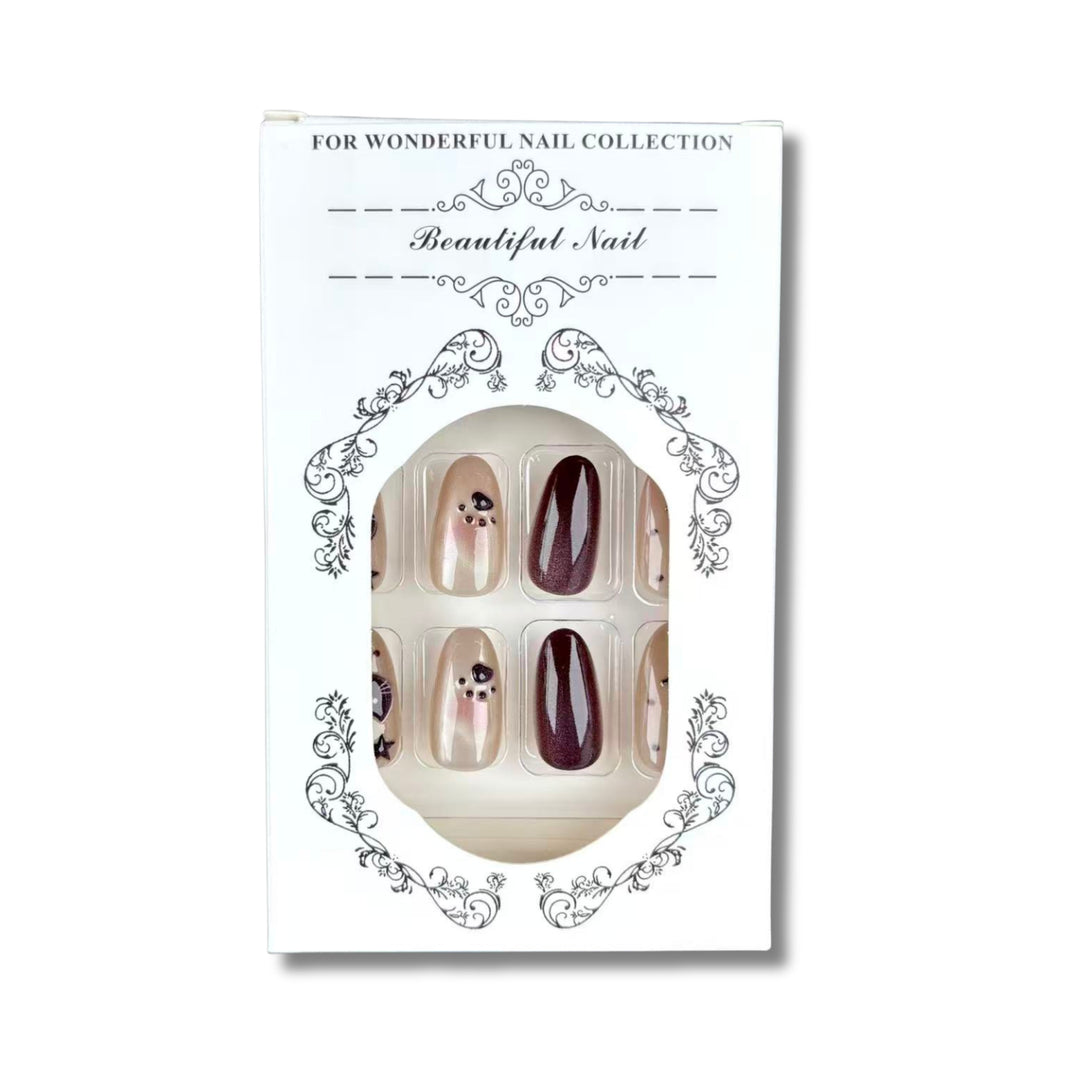 Dekoratives Press-On Nagelset mit verspielten Tierdesigns
