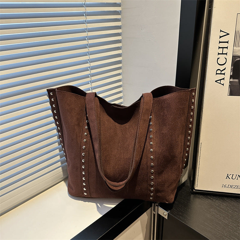 Chic Nieten Wildleder Tote Bag Karnz