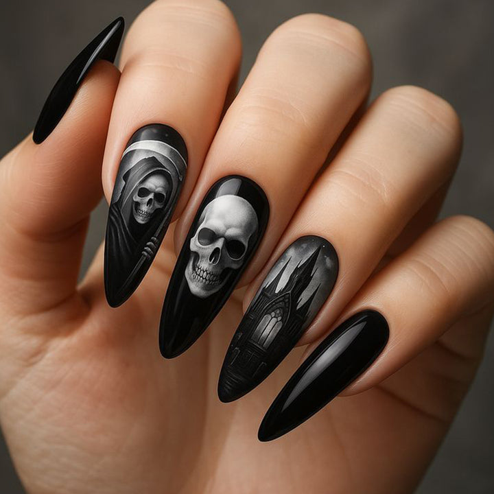 Gothic-inspirierte 3D-Nagelkunst Karnz