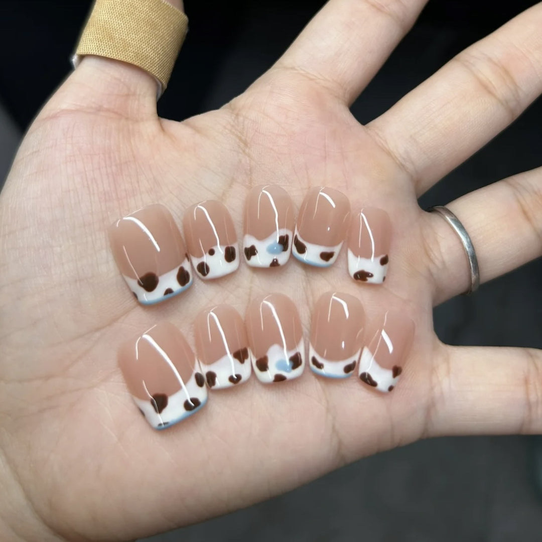 Kunstnägel mit Tierischem Design Karnz