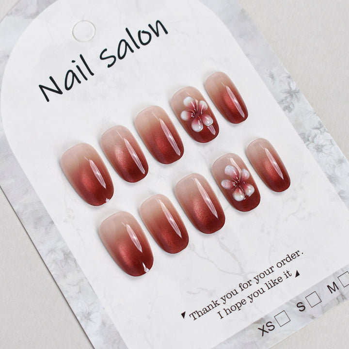 Elegantes Blumendruck-Nagelset Karnz