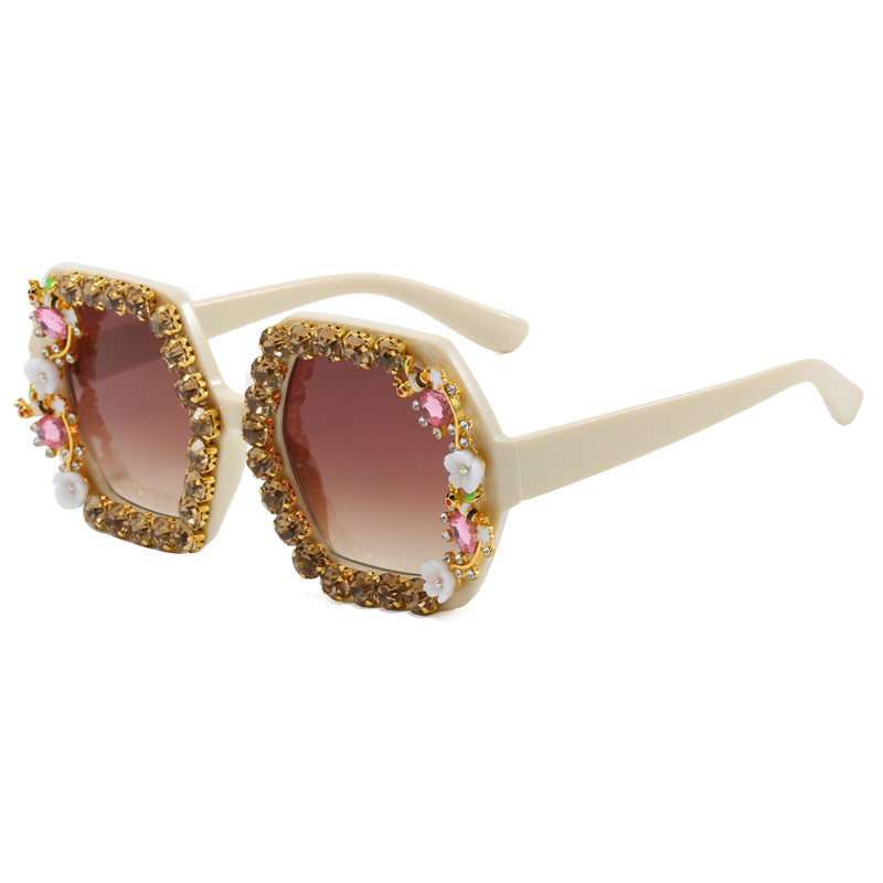 Damen extravagante Hexagon-Sonnenbrille mit Kristallverzierung Karnz