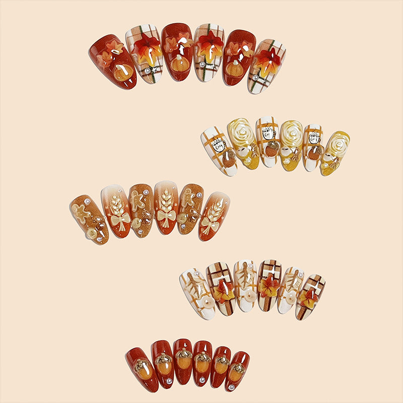 Kunstvolles Nageldesign Karnz