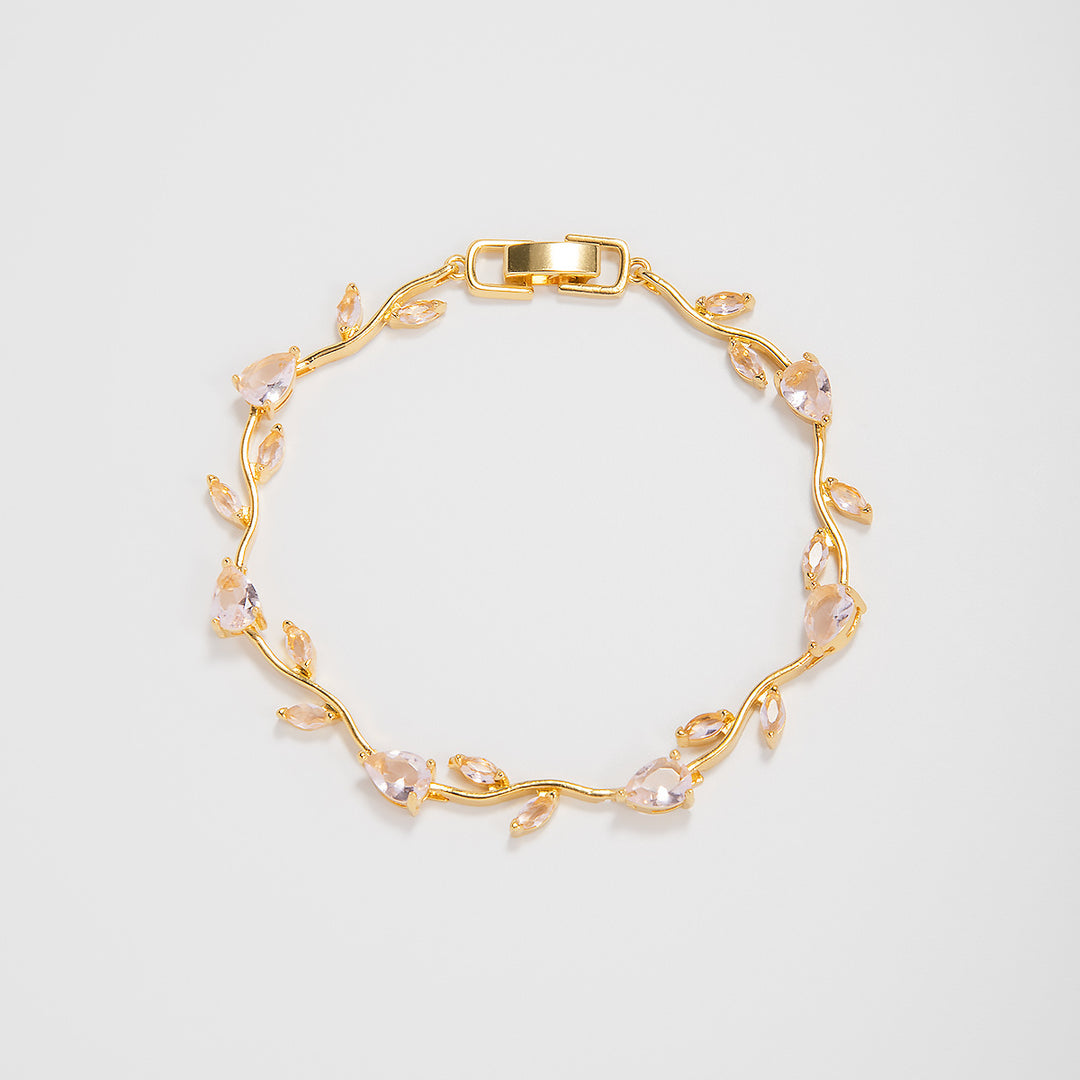 Elegante florale Design-Aussage-Armband Karnz