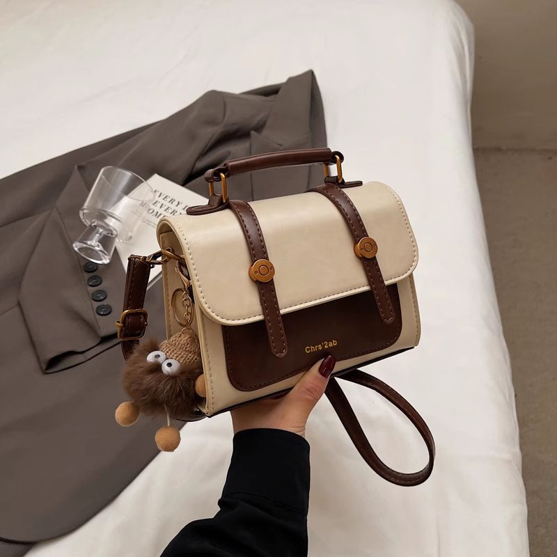 Strukturierte Kunstleder-Handtasche Karnz