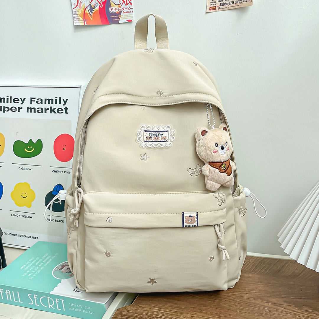 Stylischer backpack mit floralem Schmuck Karnz