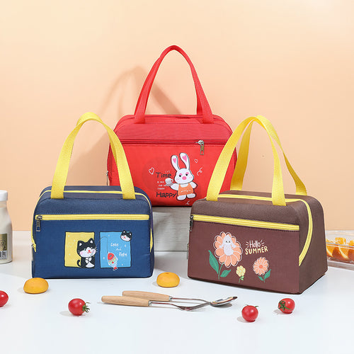 Niedliche cartoonisolierte Lunch-Tasche
