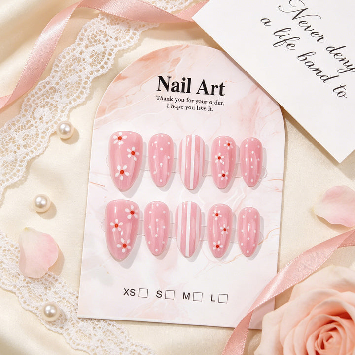 Dekoratives Floral Press-On Nagelset 1790736551