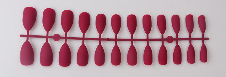 Stiletto Press-On Nail Set Karnz