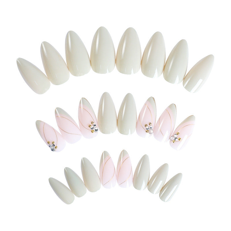 Nail Art Karnz