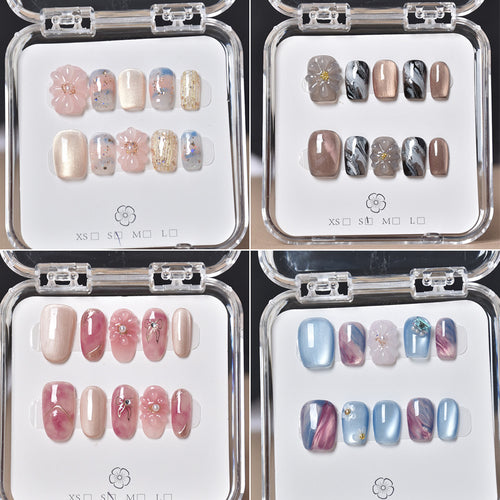Dekorativer Floral Press-On Nagelset Karnz