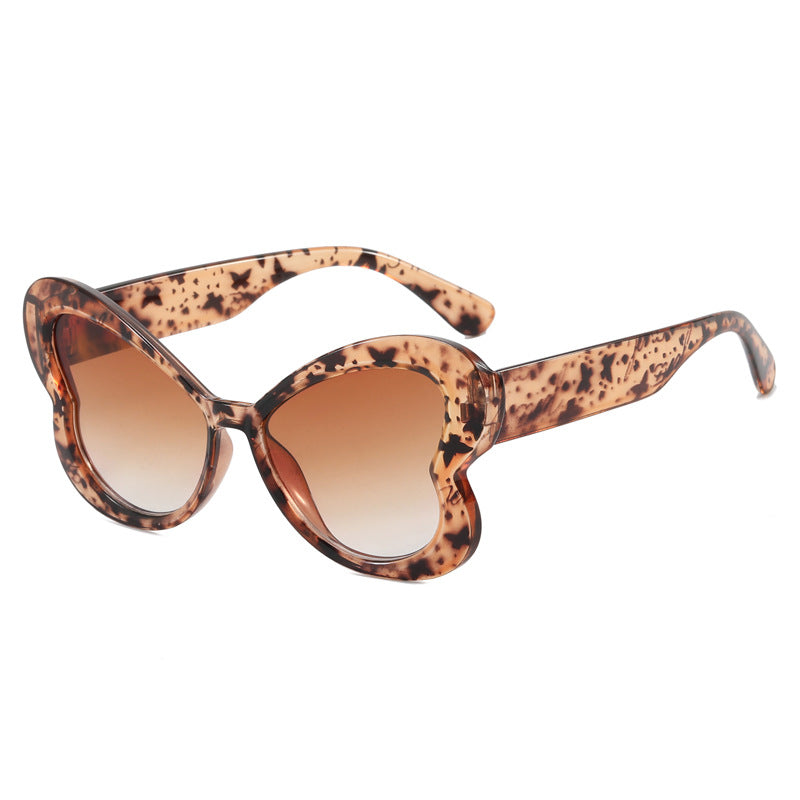 Damen Oversized-Sonnenbrille im verspielten Schmetterlingsdesign Karnz