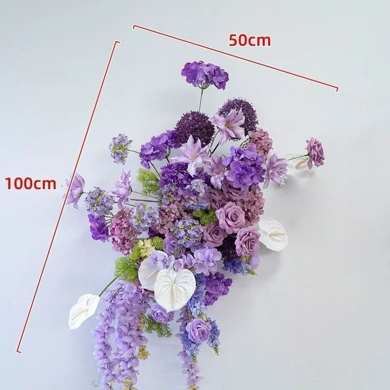 Elegante hängende Blumenarrangement