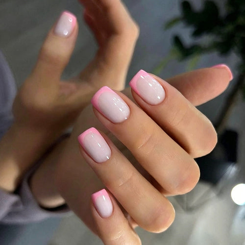Elegante Ombre French Tip Nagel Set Karnz